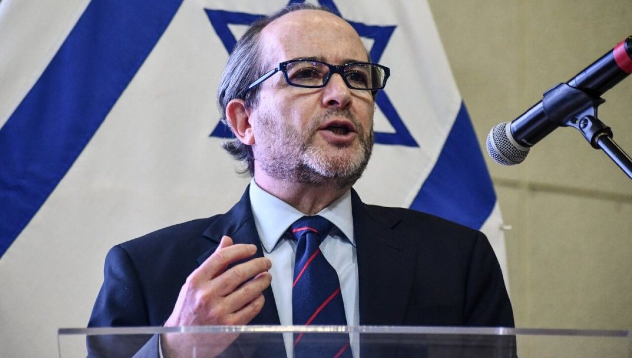 /actualidad/politica/gobierno/dialogo-enriquecedor-y-positivo-embajador-de-israel-se-reunio-con-el