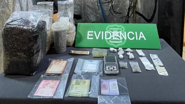 Detienen a Tres Personas por Tráfico de Drogas y Porte de Arma Blanca en Quillón
